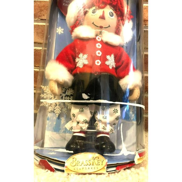 Raggedy Ann Brass Key 2004 Keepsake Doll Christmas Holiday Ann Doll w/box - Picture 4 of 8